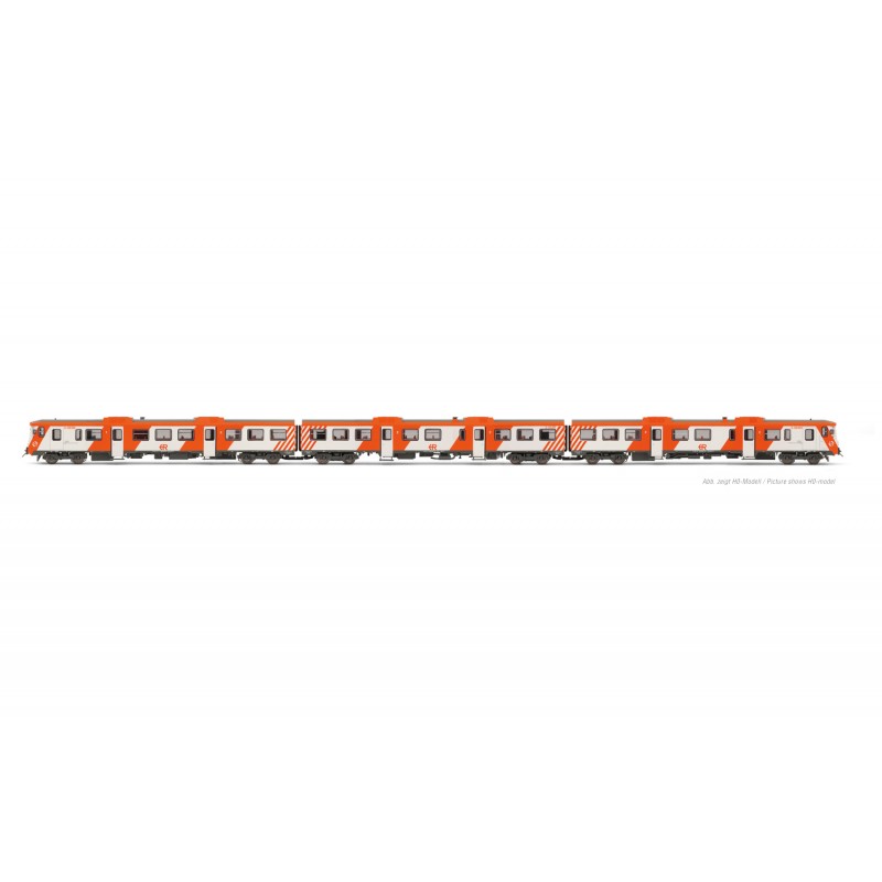 RENFE, 3-unit diesel railcar 592, "Regionales", digital with sound, period V - Arnold HN2540S