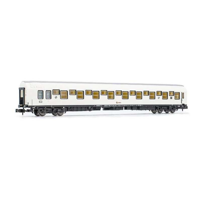 RENFE, coche cama T2, decoración blanca transición, ép. V  Arnold HN4345-2