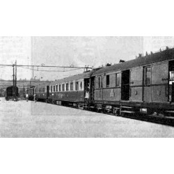 CIWL. "Edelweiss Pullman Express". Sets:  2 coches DD3, 2 VPC “Flèche d'Or” y 2 VP “Étoile du Nord”, ép II. Arnold HN4490-HN4491