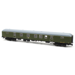 DGDC 3006 Postal coach Renfe Ep.III. Mftrain N50121